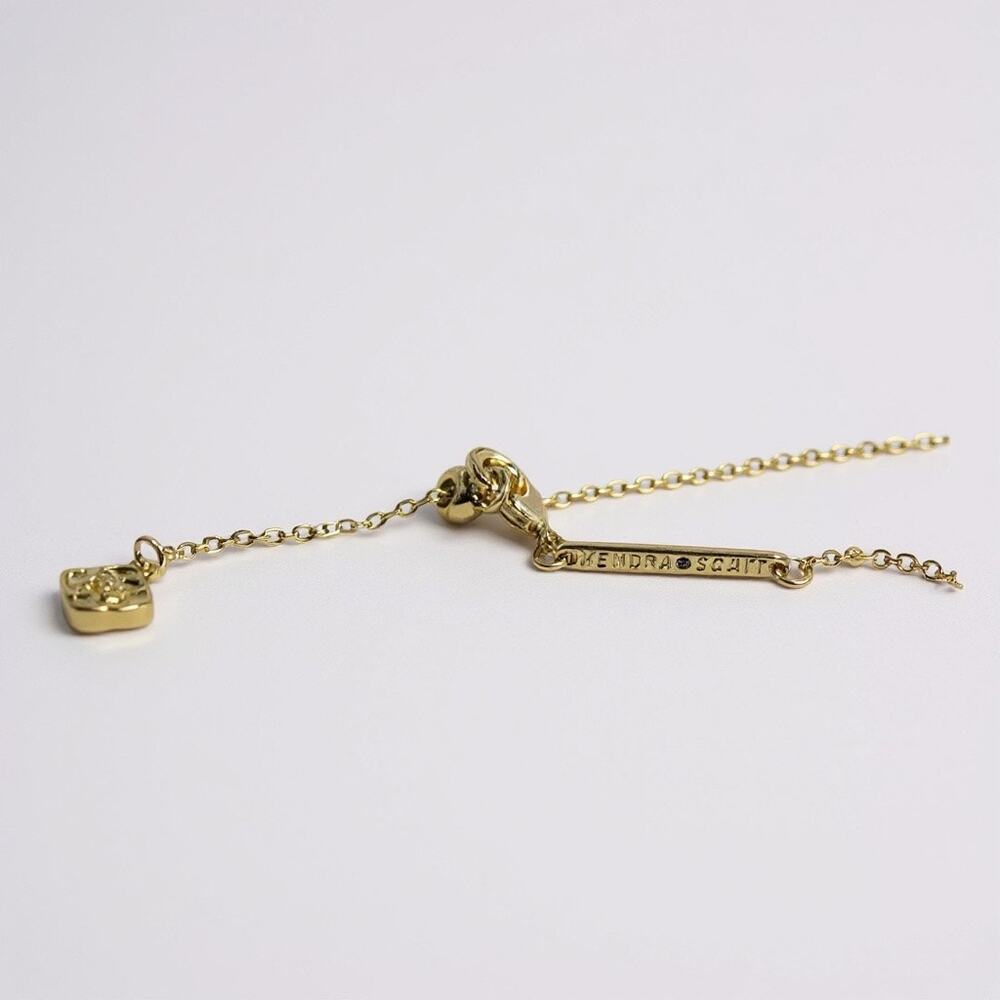 ✨Kendra Scott Mini Elisa Necklace Gold Pink Opalite | Gift Ready 🎁 Ships Fast ✨ - Picture 5 of 5